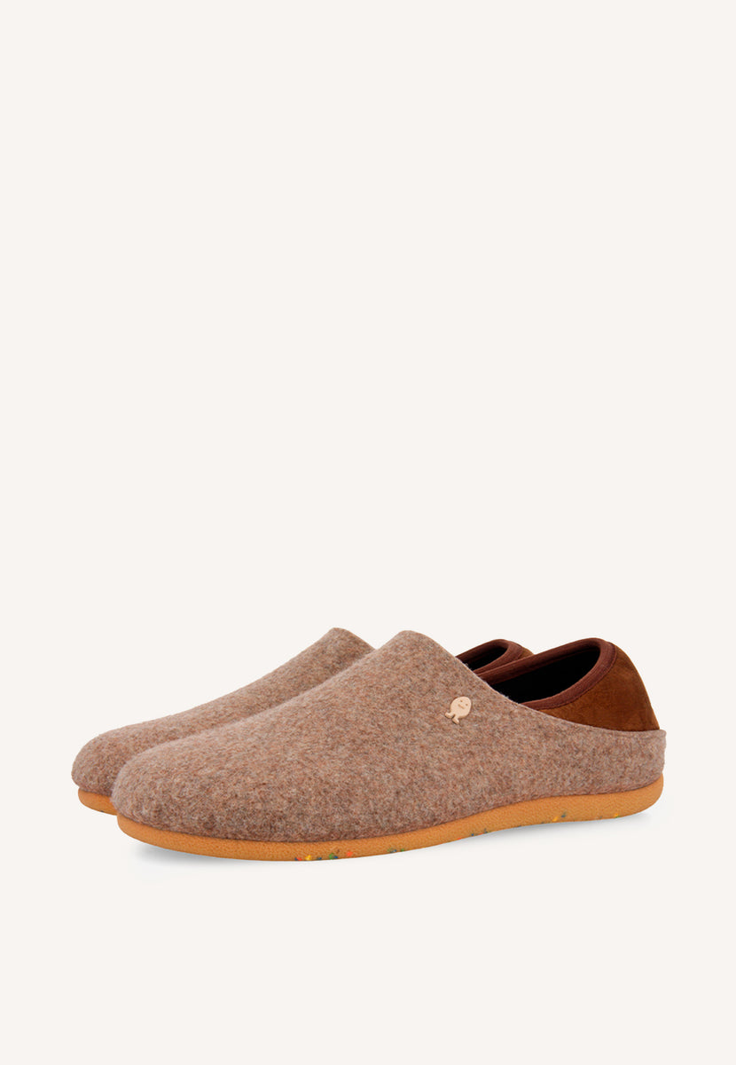 ZAPATILLAS DE CASA CERRADAS ORSK
