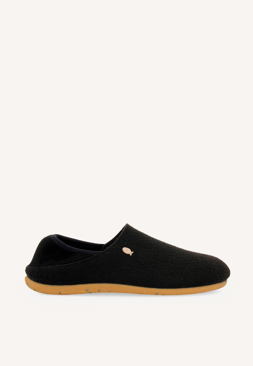ZAPATILLAS DE CASA CERRADAS ORSK