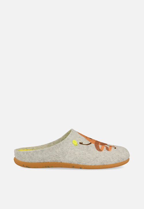 ZAPATILLAS DE CASA DIBUJO Y FRASE VARDE