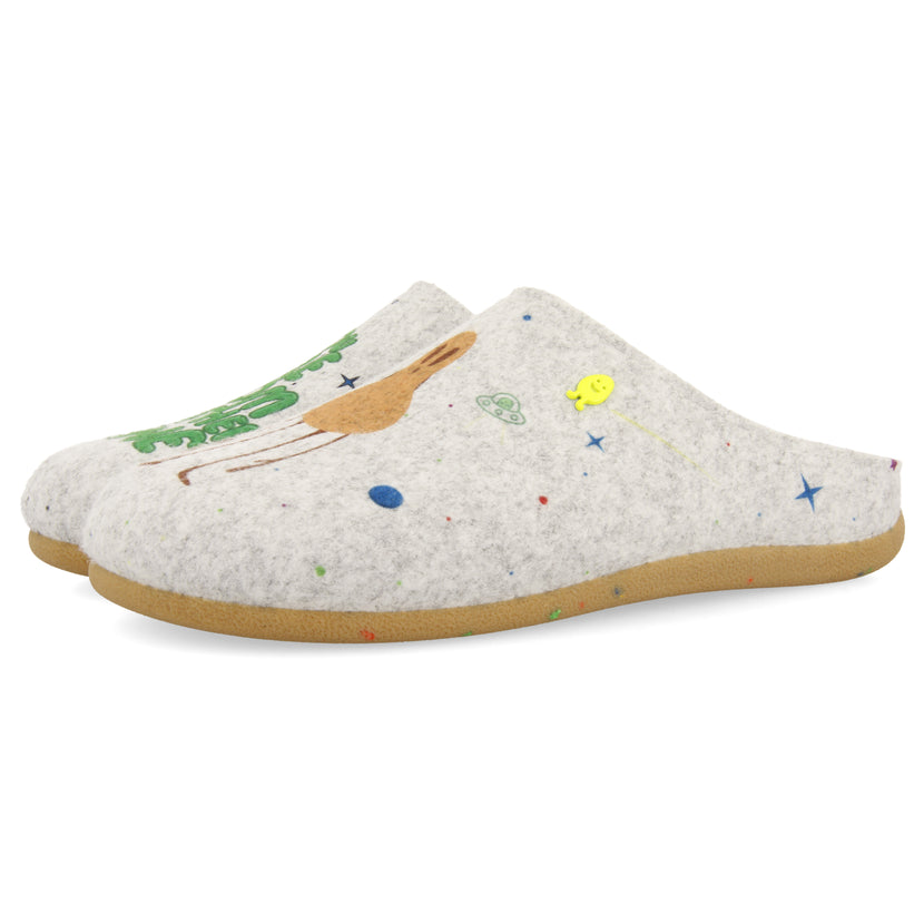 ZAPATILLAS DE ESTAR POR CASA DE LA COLECCIÓN HOT POTATOES NAUL