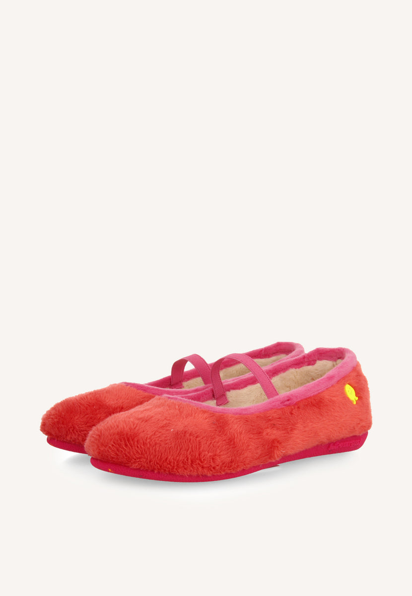ZAPATILLAS DE CASA ESTILO BAILARINAS CORAZONES RISCA