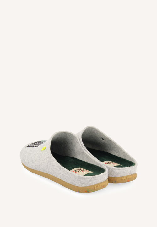 ZAPATILLAS DE CASA DIBUJO Y FRASE CAMOLIN