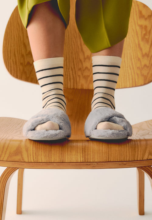 ZAPATILLAS DE CASA TIPO PALAS PELO MATTAWAN