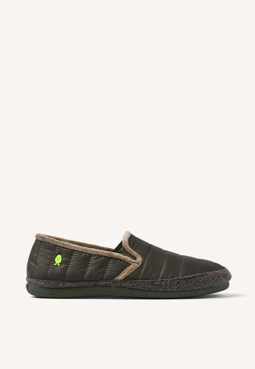 ZAPATILLAS DE CASA CERRADAS WYKOFF