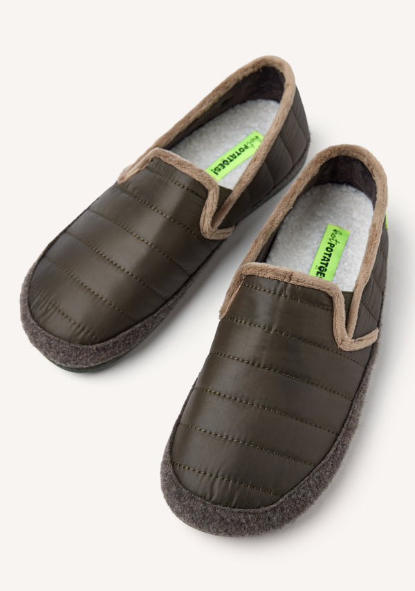 ZAPATILLAS DE CASA CERRADAS WYKOFF