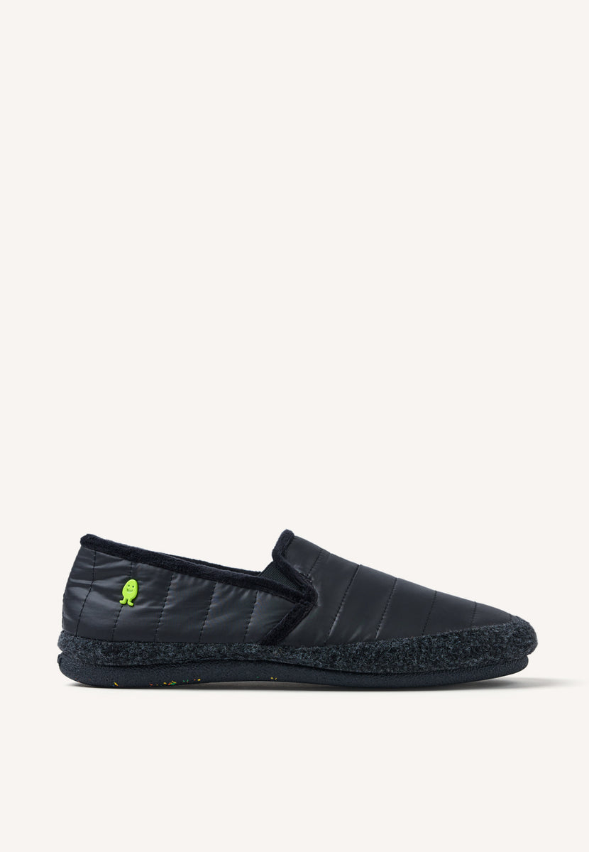 ZAPATILLAS DE CASA CERRADAS WYKOFF