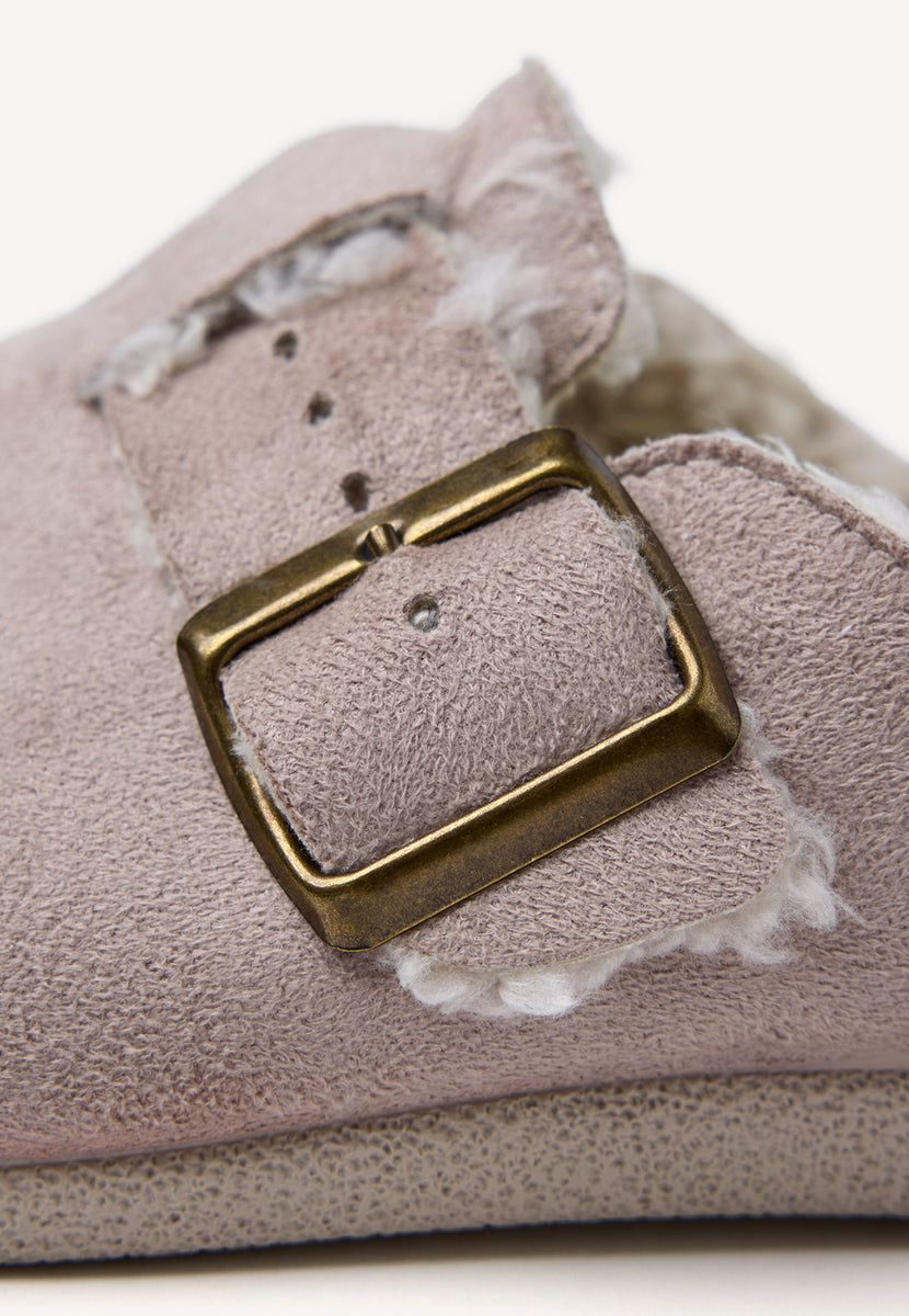 ZAPATILLAS DE CASA TIPO ZUECOS BAMARA LICHIFIELD