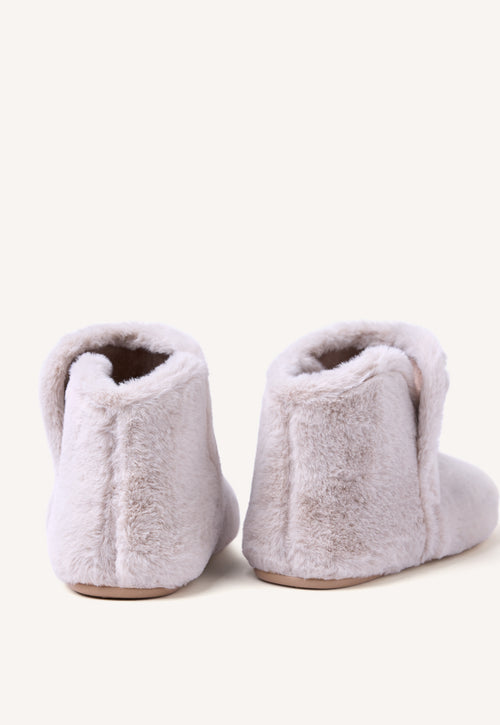 ZAPATILLAS DE CASA TIPO BOTÍN DE PELO CANDON