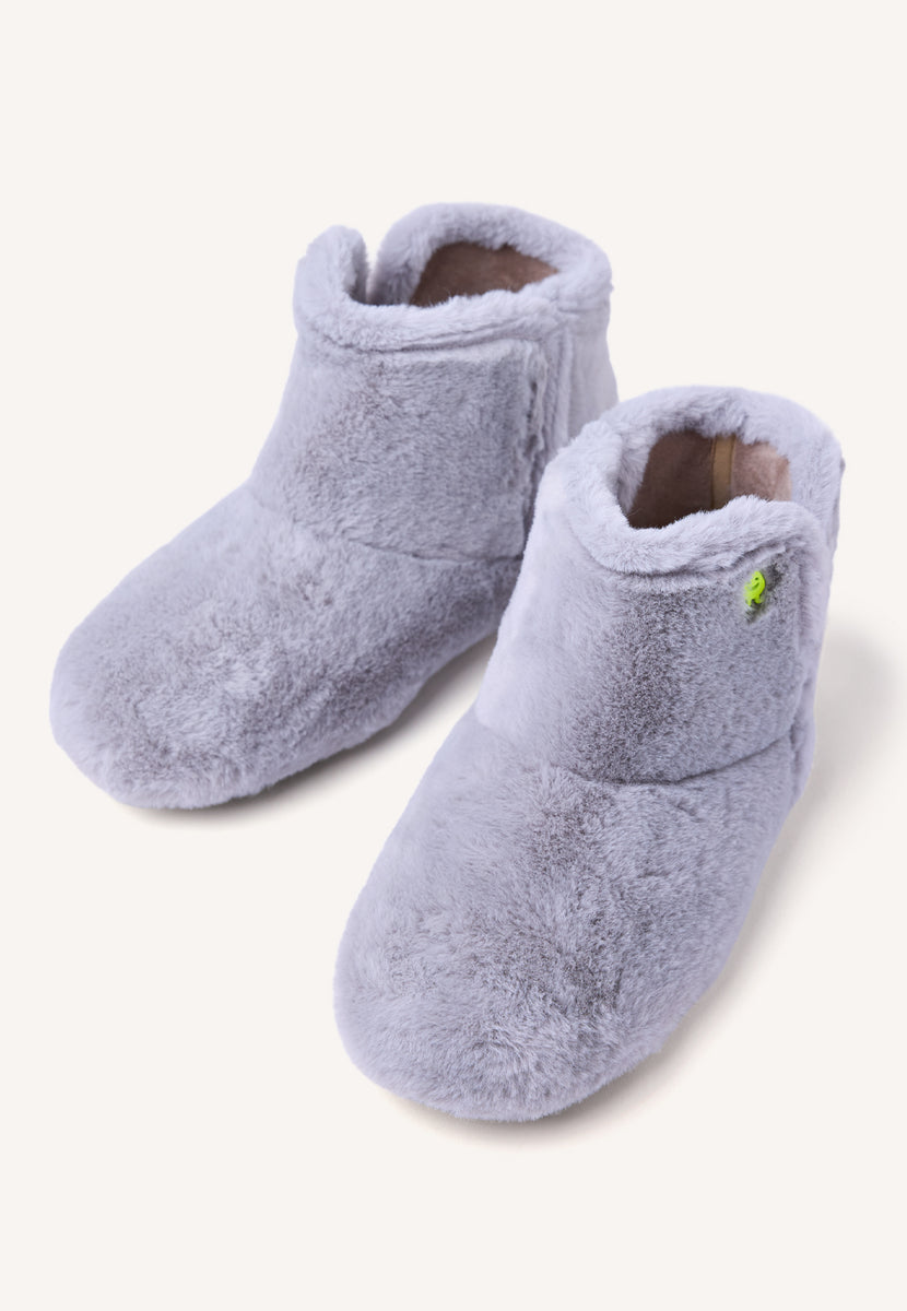 CANDON FURRY BOOT-STYLE SLIPPERS