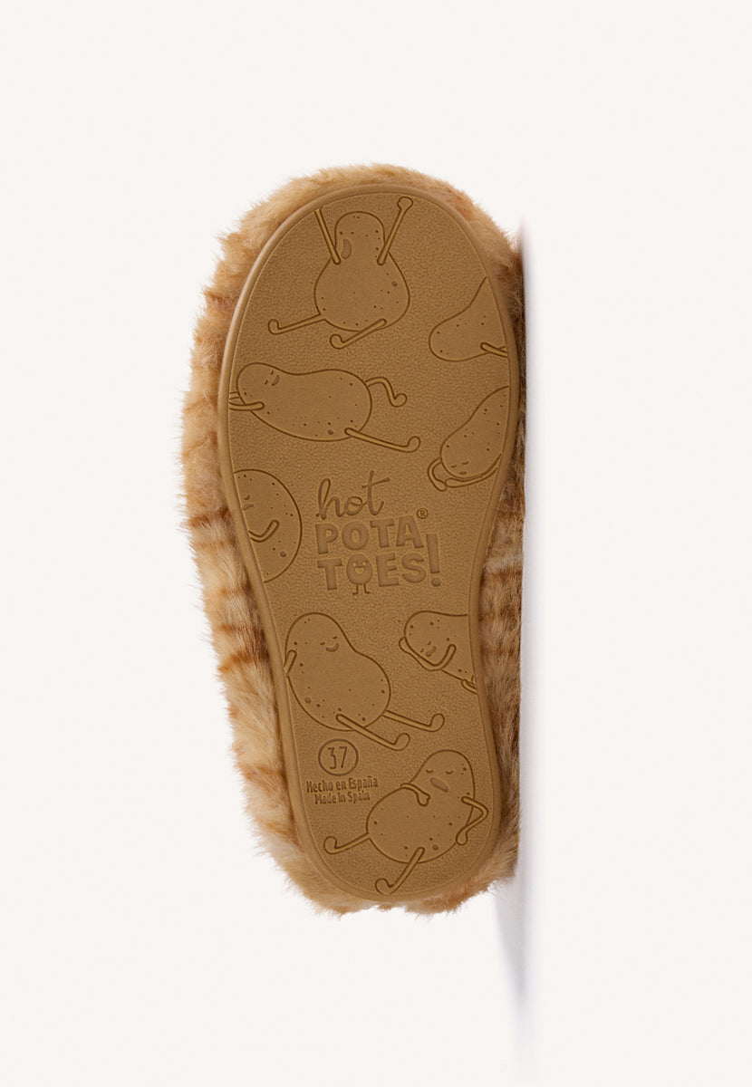ZAPATILLAS DE CASA ABOTINADAS ESTAMPADO ANIMAL PELO