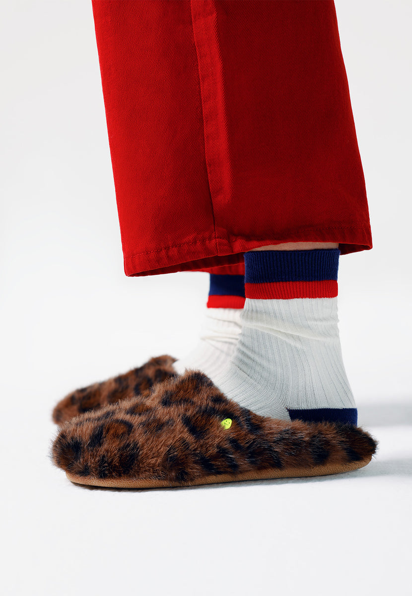 ZAPATILLAS DE CASA ESTAMPADO ANIMAL PELO