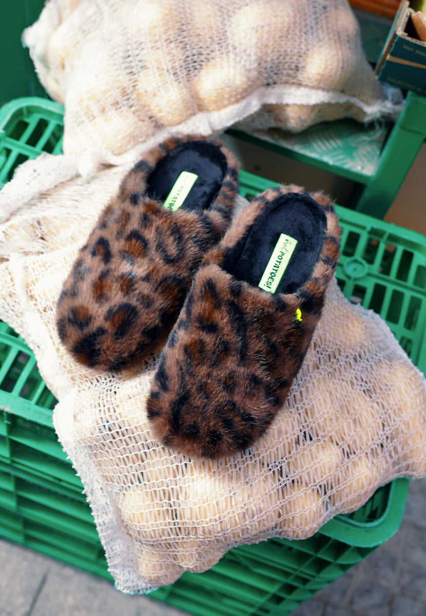 ZAPATILLAS DE CASA ESTAMPADO ANIMAL PELO