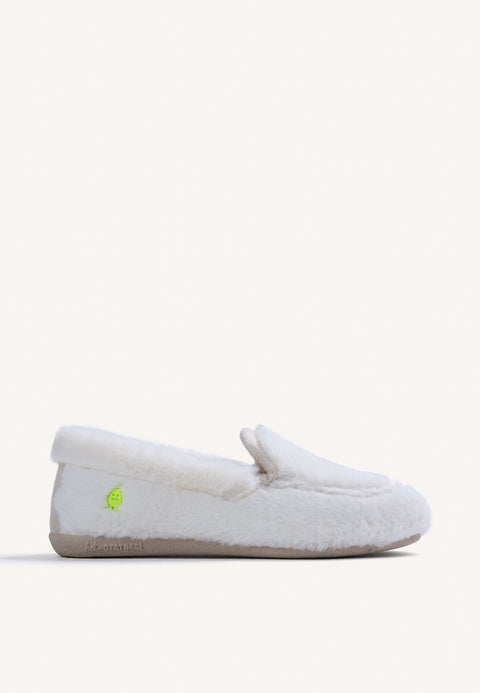 ZAPATILLAS DE CASA BLANCAS TIPO MOCASINES PELO