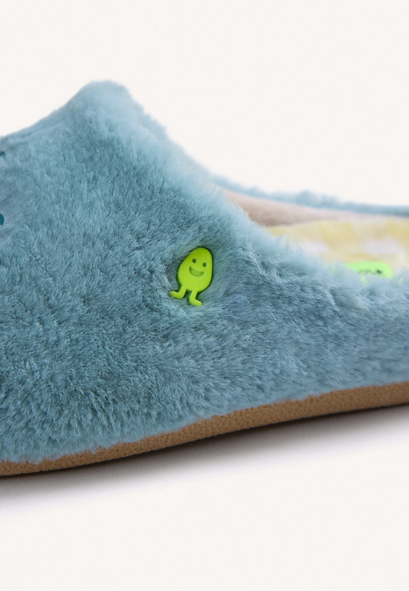 ZAPATILLAS DE CASA VERDES PELO DIBUJO Y TEXTO