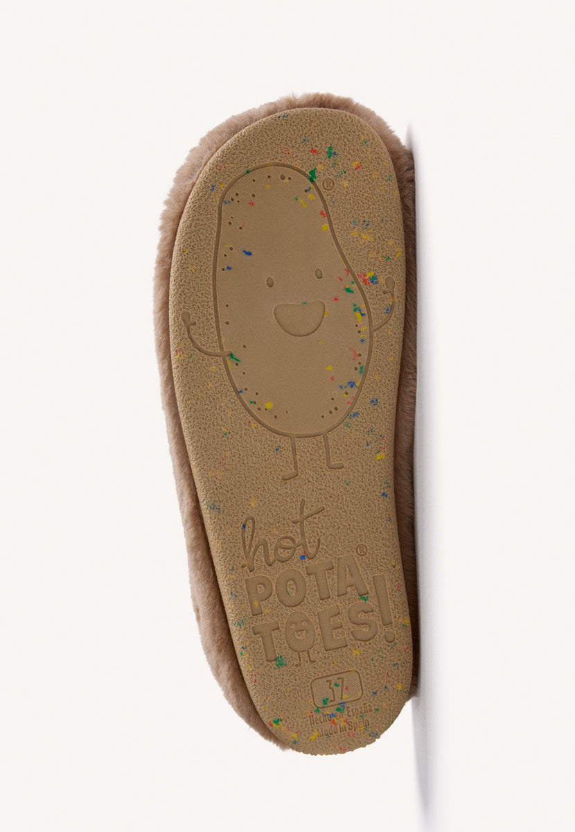 ZAPATILLAS DE CASA MARRONES PELO TEXTO