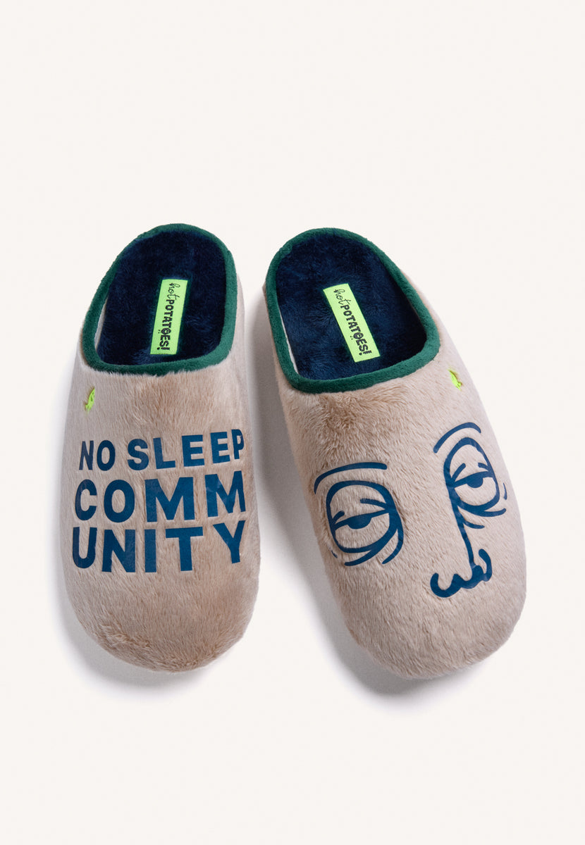 BEIGE FUR HOUSE SLIPPERS WITH DESIGN AND TEXT