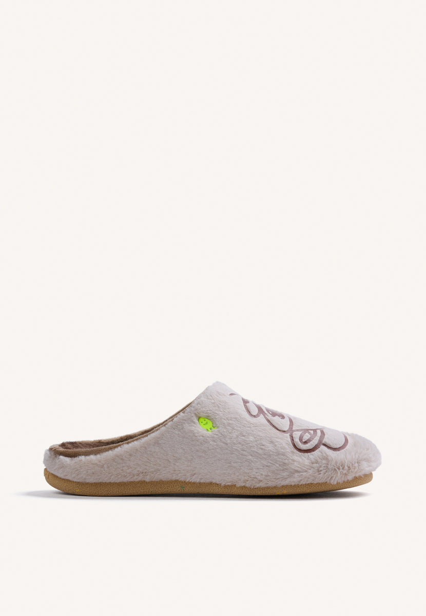 ZAPATILLAS DE CASA BEIGE PELO DIBUJO Y TEXTO