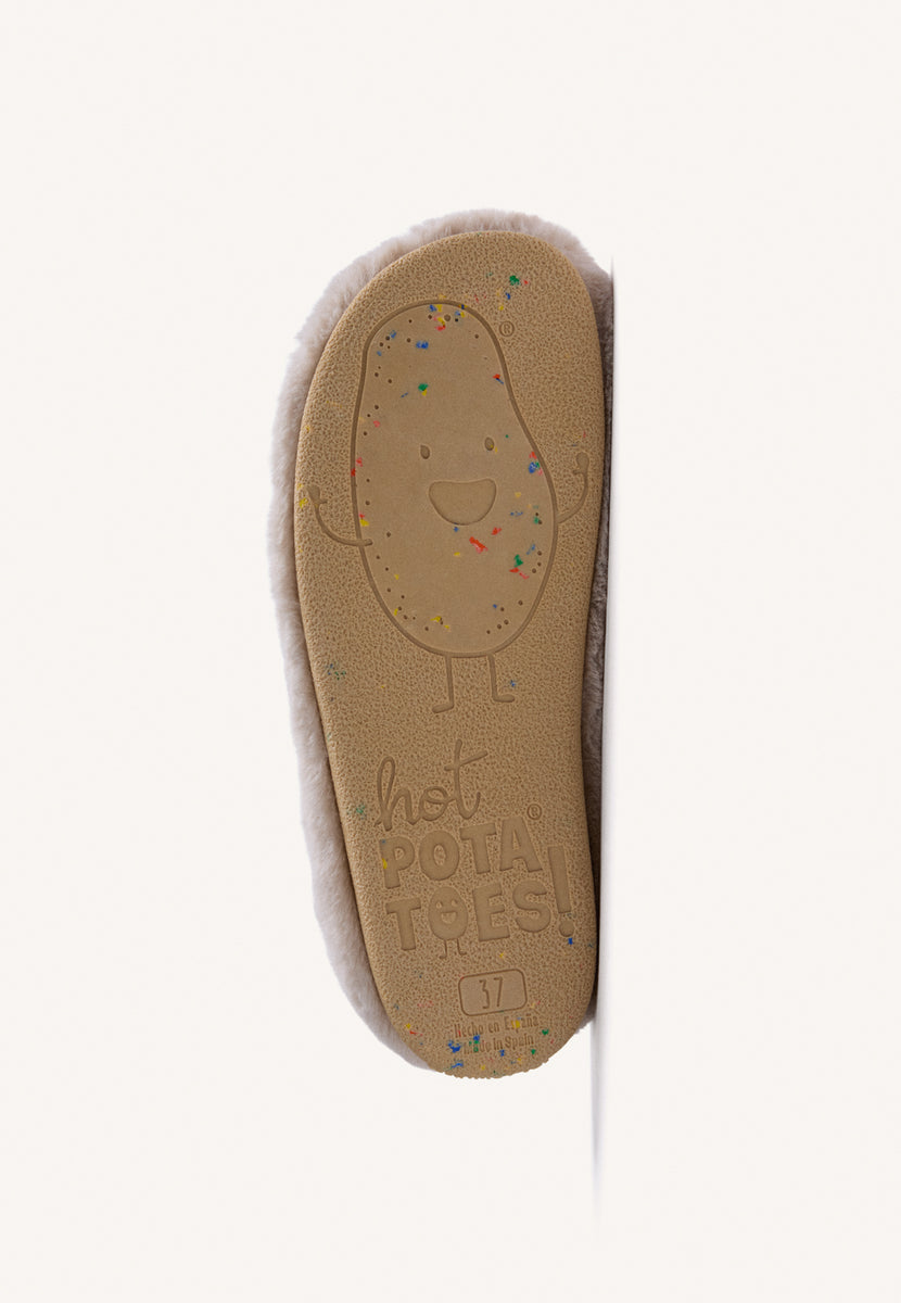 ZAPATILLAS DE CASA BEIGE PELO DIBUJO Y TEXTO