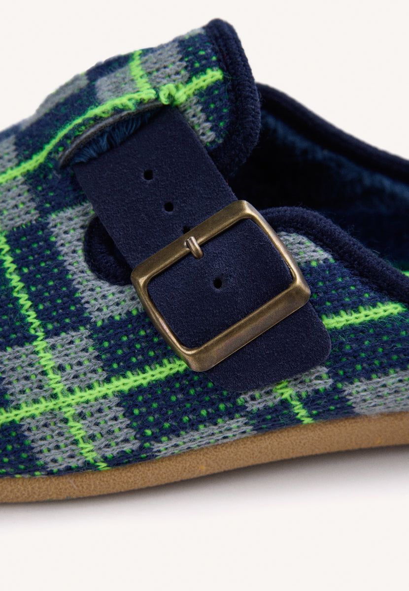 CHECKED HOUSE SLIPPERS